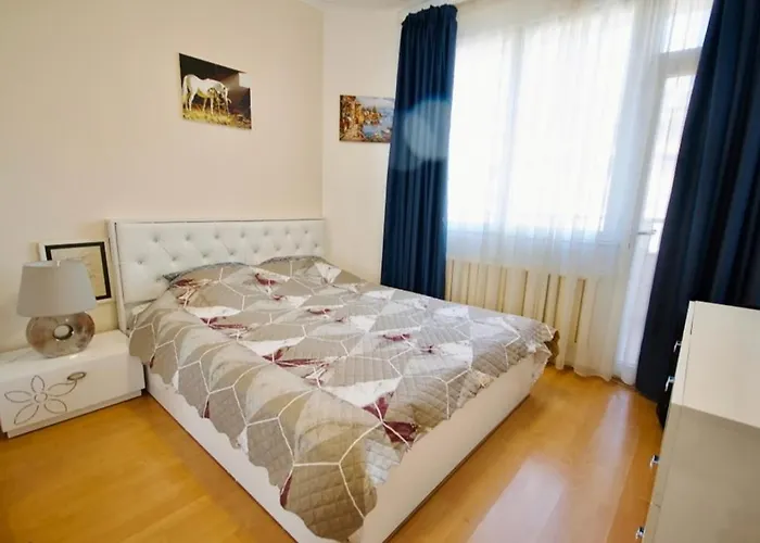 къща за гости,, зафир,, Penzion *